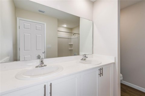 Casa en venta en Dade City, Florida, 3 dormitorios, 159.79 m2 № 2198072 - foto 6