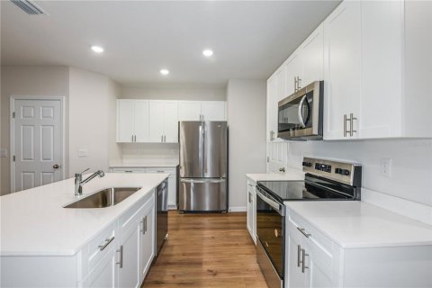 Casa en venta en Dade City, Florida, 3 dormitorios, 159.79 m2 № 2198072 - foto 8