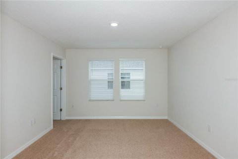 Casa en venta en Dade City, Florida, 3 dormitorios, 159.79 m2 № 2198072 - foto 4