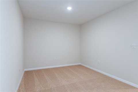 Casa en venta en Dade City, Florida, 3 dormitorios, 159.79 m2 № 2198072 - foto 19