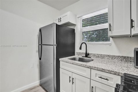 Apartamento en Miami, Florida 1 dormitorio, 617.24 m2 № 2241345