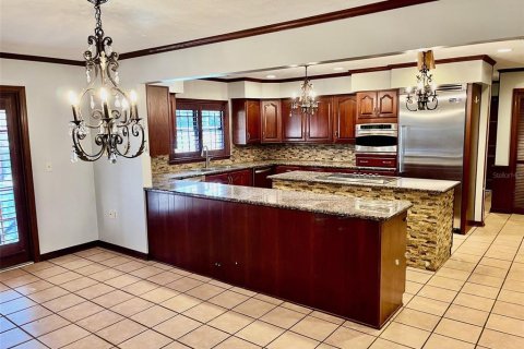 Casa en alquiler en Dade City, Florida, 4 dormitorios, 309.64 m2 № 1783328 - foto 20