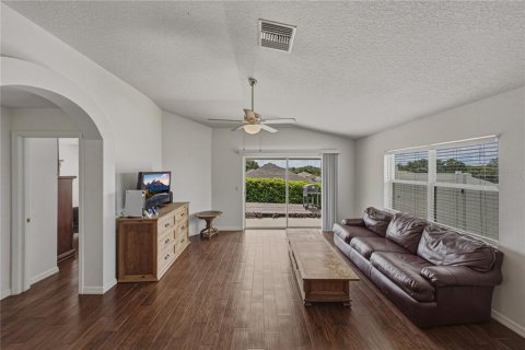 Villa ou maison à vendre à Zephyrhills, Floride: 3 chambres, 125.42 m2 № 2219252 - photo 9