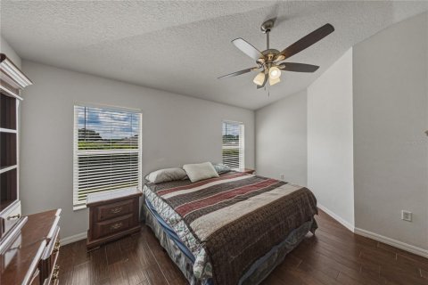 Villa ou maison à vendre à Zephyrhills, Floride: 3 chambres, 125.42 m2 № 2219252 - photo 21