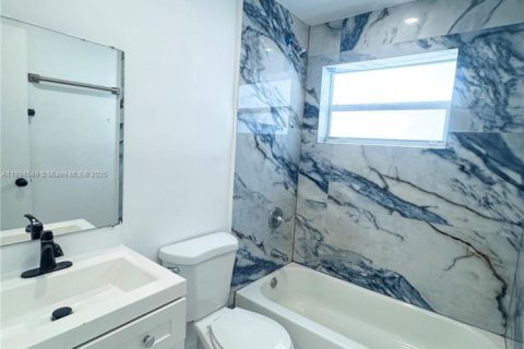 Villa ou maison à vendre à Davie, Floride: 3 chambres, 113.15 m2 № 1947000 - photo 15