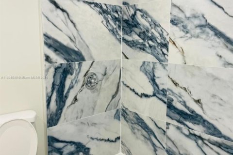 Villa ou maison à vendre à Davie, Floride: 3 chambres, 113.15 m2 № 1947000 - photo 14