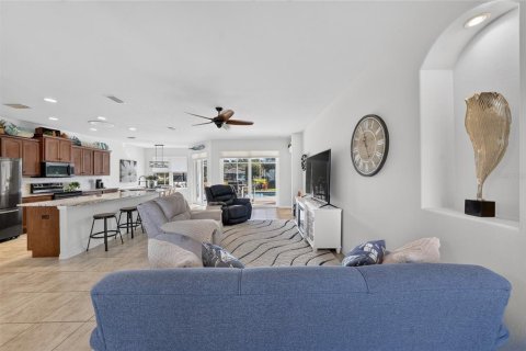 Купить виллу или дом в Палм-Кост, Флорида 10 комнат, 180.6м2, № 2430621 - фото 3
