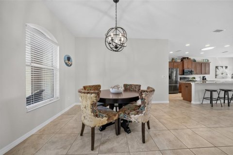 Купить виллу или дом в Палм-Кост, Флорида 10 комнат, 180.6м2, № 2430621 - фото 7