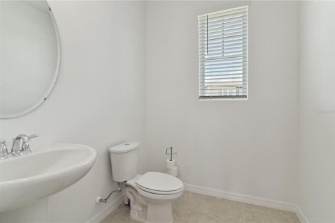 Townhouse in Davenport, Florida 3 bedrooms, 200.67 sq.m. № 1765082 - photo 18