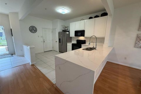 Townhouse in Orlando, Florida 2 bedrooms, 143.63 sq.m. № 2099401 - photo 5