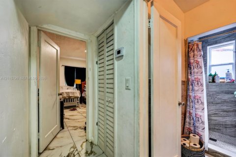 Propiedad comercial en venta en Miami, Florida, 360.83 m2 № 2439099 - foto 27