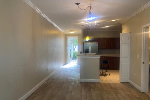Touwnhouse à louer à Tamarac, Floride: 3 chambres, 113.25 m2 № 2247993 - photo 9