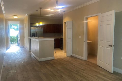 Touwnhouse à louer à Tamarac, Floride: 3 chambres, 113.25 m2 № 2247993 - photo 10