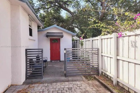 Купить виллу или дом в Майами, Флорида 3 спальни, 123м2, № 1971673 - фото 4