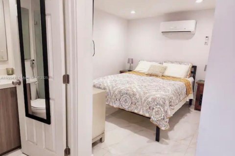 Купить виллу или дом в Майами, Флорида 3 спальни, 123м2, № 1971673 - фото 6