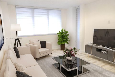 Copropriété à vendre à Miami, Floride: 1 chambre, 59.46 m2 № 2032770 - photo 3
