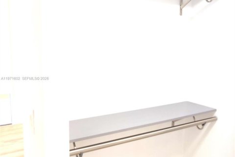 Copropriété à vendre à Miami, Floride: 1 chambre, 59.46 m2 № 2032770 - photo 19