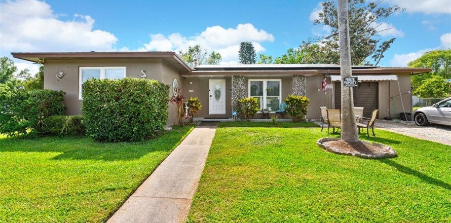 Casa en Deltona, Florida 2 dormitorios, 95.69 m2 № 1778714