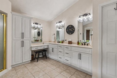 Villa ou maison à vendre à Tampa, Floride: 4 chambres, 323.11 m2 № 2234555 - photo 22