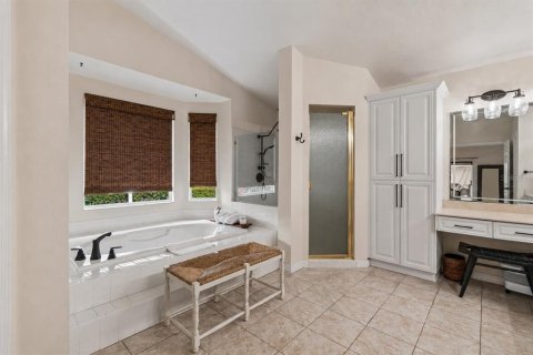 Villa ou maison à vendre à Tampa, Floride: 4 chambres, 323.11 m2 № 2234555 - photo 21