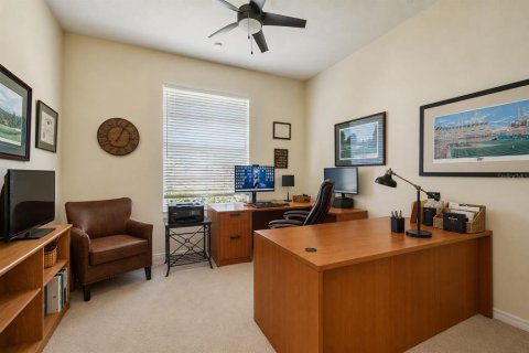 Villa ou maison à vendre à Tampa, Floride: 4 chambres, 323.11 m2 № 2234555 - photo 30