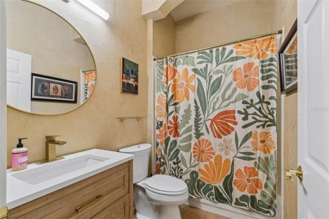 Villa ou maison à vendre à Tampa, Floride: 4 chambres, 323.11 m2 № 2234555 - photo 27
