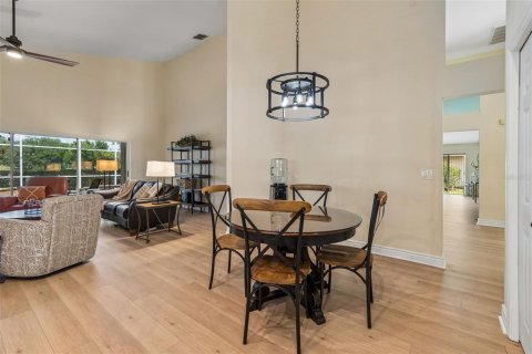 Villa ou maison à vendre à Tampa, Floride: 4 chambres, 323.11 m2 № 2234555 - photo 17