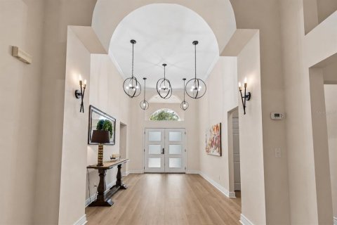 Villa ou maison à vendre à Tampa, Floride: 4 chambres, 323.11 m2 № 2234555 - photo 5