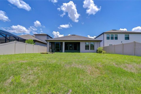House in Land O' Lakes, Florida 4 bedrooms, 193.98 sq.m. № 2096137 - photo 28