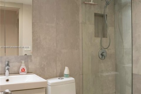 Купить кондоминиум в Майами-Бич, Флорида 1 спальня, 67.91м2, № 1960103 - фото 11