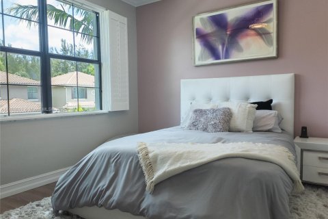 House in Delray Beach, Florida 4 bedrooms, 246.75 sq.m. № 1896565 - photo 28
