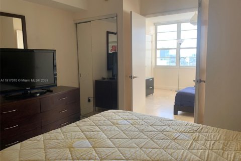 Copropriété à louer à Miami Beach, Floride: 2 chambres, 78.97 m2 № 1973840 - photo 19