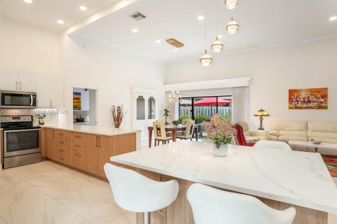 Villa ou maison à Hallandale Beach, Floride 3 chambres, 150.87 m2 № 2080970