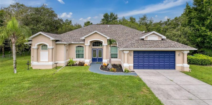 Villa ou maison à Hudson, Floride 3 chambres, 202.99 m2 № 1844228