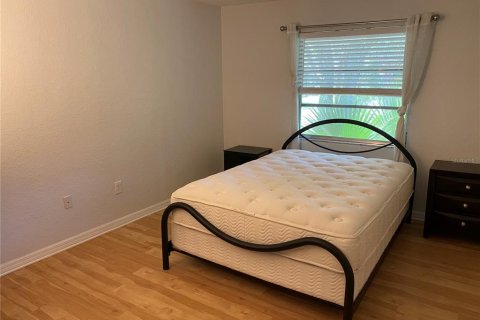 Condominio en alquiler en Sarasota, Florida, 2 dormitorios, 80.36 m2 № 1884112 - foto 8