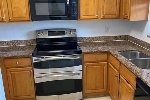 Condominio en alquiler en Sarasota, Florida, 2 dormitorios, 80.36 m2 № 1884112 - foto 4