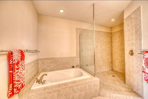 Condominio en alquiler en Apollo Beach, Florida, 3 dormitorios, 207.82 m2 № 2231778 - foto 24