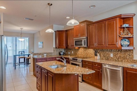 Condominio en alquiler en Apollo Beach, Florida, 3 dormitorios, 207.82 m2 № 2231778 - foto 13