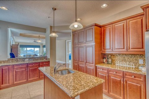 Condominio en alquiler en Apollo Beach, Florida, 3 dormitorios, 207.82 m2 № 2231778 - foto 10