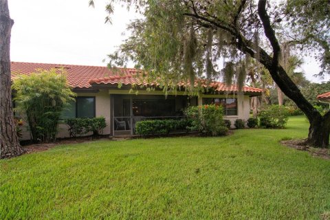 House in Sarasota, Florida 2 bedrooms, 142.05 sq.m. № 2122764 - photo 21