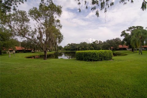 House in Sarasota, Florida 2 bedrooms, 142.05 sq.m. № 2122764 - photo 22