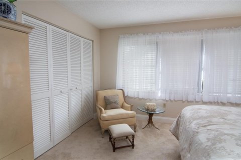 House in Sarasota, Florida 2 bedrooms, 142.05 sq.m. № 2122764 - photo 16