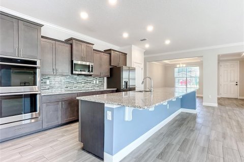 House in Palm Coast, Florida 4 bedrooms, 280.94 sq.m. № 1757977 - photo 15