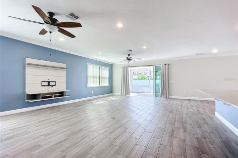 House in Palm Coast, Florida 4 bedrooms, 280.94 sq.m. № 1757977 - photo 9