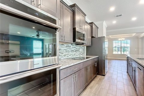 House in Palm Coast, Florida 4 bedrooms, 280.94 sq.m. № 1757977 - photo 13