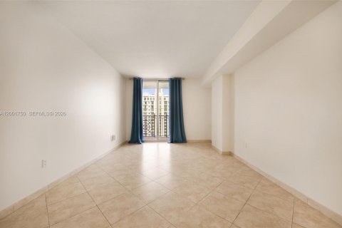 Copropriété à vendre à Coral Gables, Floride: 2 chambres, 95.04 m2 № 2180144 - photo 2