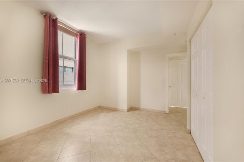 Copropriété à vendre à Coral Gables, Floride: 2 chambres, 95.04 m2 № 2180144 - photo 16