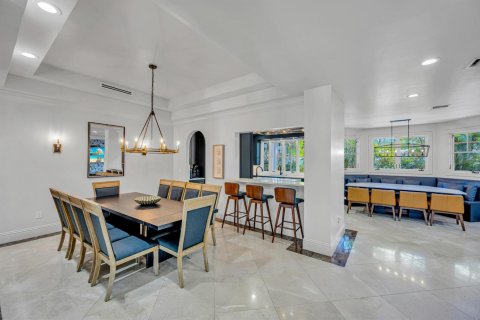 House in Fort Lauderdale, Florida 5 bedrooms, 424.1 sq.m. № 2190262 - photo 29