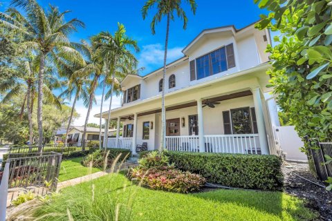 House in Fort Lauderdale, Florida 5 bedrooms, 424.1 sq.m. № 2190262 - photo 10