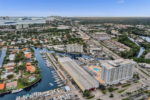 Condo à North Miami, Floride, 1 chambre  № 2014787